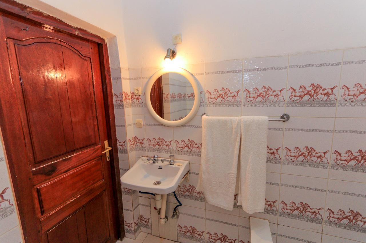 เดอะ ปาล์ม บีช รีสอร์ต Hotel Gisenyi ภายนอก รูปภาพ